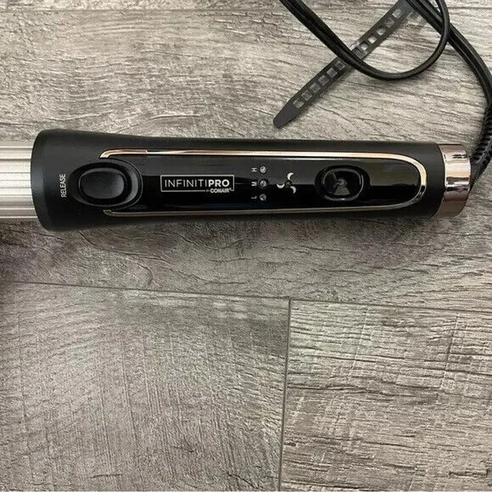 INFINITIPRO‎ BY CONAIR Cool Air Curling Iron Protects Against Damage